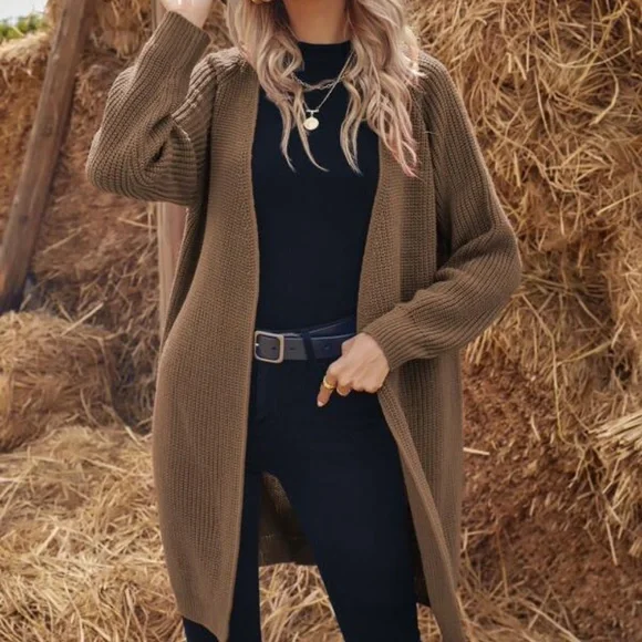 Cozy Green Oversized Open Front Knit Cardigan - Picture 2 of 8